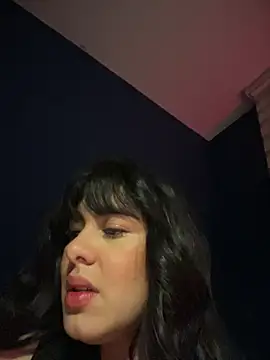 Roxxannne online show from 12-13-25, 09:43