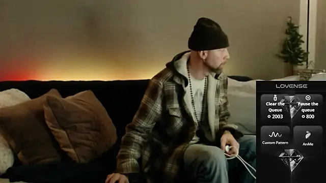 MaxRouger online show from 11-29-25, 11:38