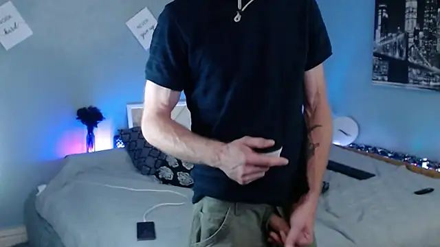 MaxRouger online show from 10-05-25, 08:16