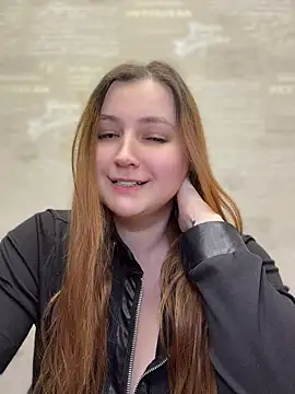 CandyShoopp online show from 04-21-26, 06:36