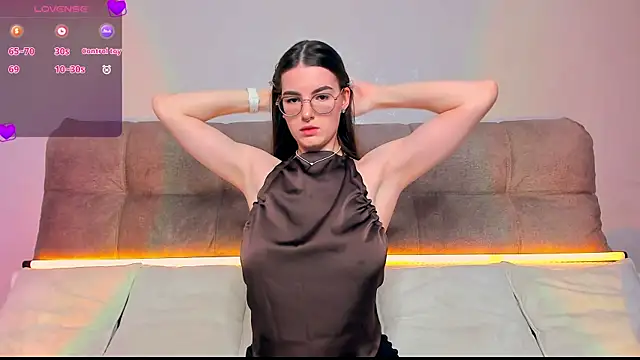 AriellaTesk online show from 05-07-26, 03:44