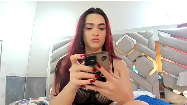 alexandra fire69x online show from 09-22-25, 08:37