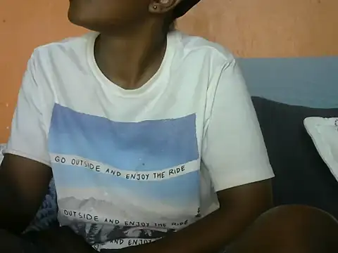 Athena 2019 online show from 11-08-25, 07:45