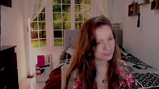 Snapshot of vanessabrown_ chatting on 05-25-26, 03:55 vanessabrown online show from 05-25-26, 03:55
