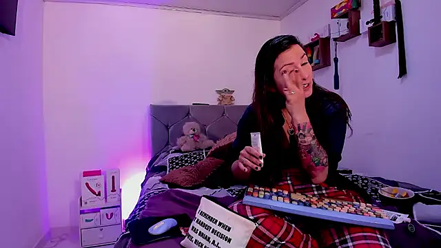 vanessabrown  online show from 01-09-26, 05:31