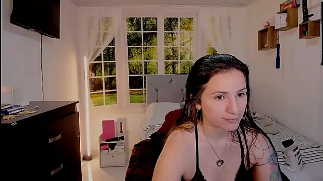 Snapshot of vanessabrown_ chatting on 07-07-26, 03:59 vanessabrown online show from 07-07-26, 03:59