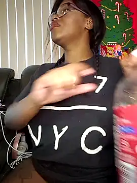 lollycoco online show from 12-14-25, 10:04