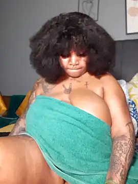 PearlSexxy69 online show from 10-17-25, 11:06