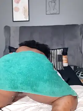 PearlSexxy69 online show from 10-05-25, 11:17