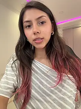 Snapshot of Sensualtease chatting on 03-03-26, 11:34 Sensualtease online show from 03-03-26, 11:34