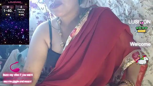Snapshot of Star-Night chatting on 03-18-25, 11:33 Star-Night online show from 03-18-25, 11:33