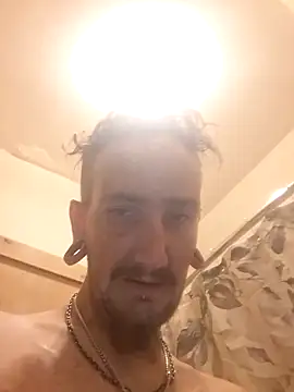 MrDaRkO 420 online show from 05-27-26, 03:03