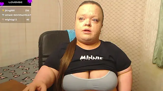 Janiffer MiMi online show from 04-15-26, 07:58