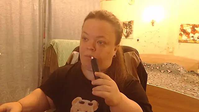 Janiffer MiMi online show from 02-25-25, 05:51