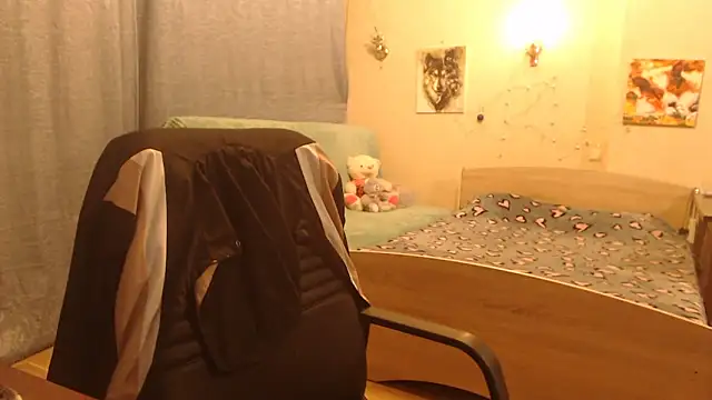 Janiffer MiMi online show from 02-24-25, 12:20