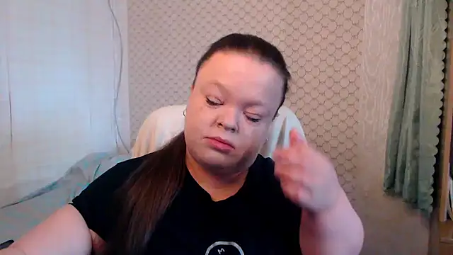 Janiffer MiMi online show from 05-31-26, 03:29