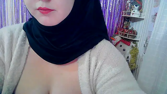 Snapshot of PinkPudding chatting on 12-30-24, 07:00 PinkPudding online show from 12-30-24, 07:00