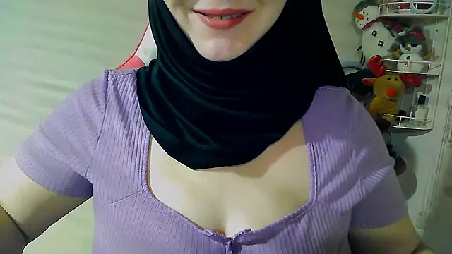 Snapshot of PinkPudding chatting on 12-01-24, 10:48 PinkPudding online show from 12-01-24, 10:48