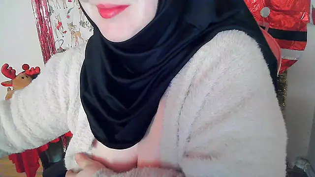 Snapshot of PinkPudding chatting on 12-13-24, 10:19 PinkPudding online show from 12-13-24, 10:19