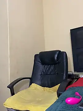 BADFATASS85 online show from 09-23-25, 02:46