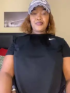 BADFATASS85 online show from 06-26-26, 04:13