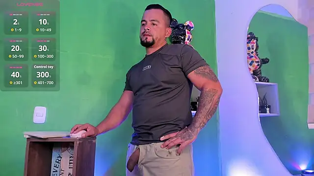 Ricardo 1998 online show from 12-14-25, 02:07