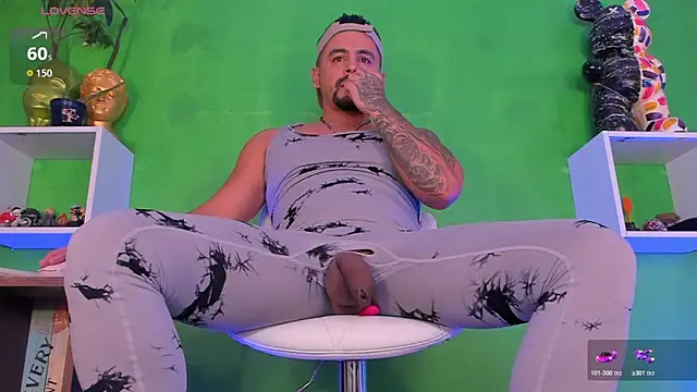 Ricardo 1998 online show from 11-17-25, 01:42