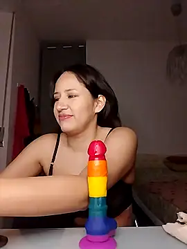 kittenpurrr online show from 10-30-25, 04:04