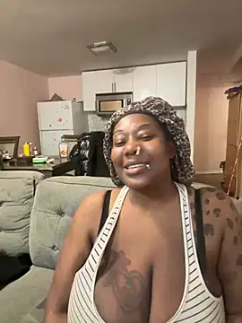 Snapshot of Cherishcherrysha chatting on 12-18-24, 10:35 Cherishcherrysha online show from 12-18-24, 10:35