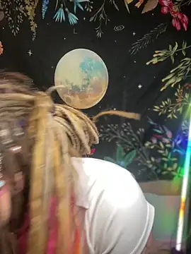 Snapshot of 1-800-FUCKYOU chatting on 11-06-25, 02:37 1-800-FUCKYOU online show from 11-06-25, 02:37