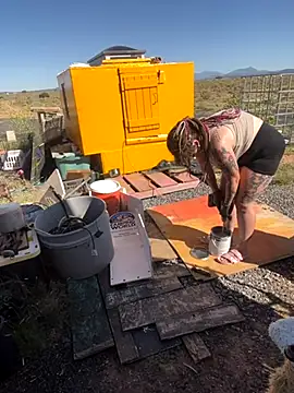 Snapshot of 1-800-FUCKYOU chatting on 09-14-25, 10:21 1-800-FUCKYOU online show from 09-14-25, 10:21