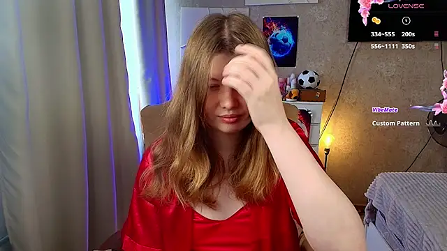 Vivian cutie online show from 07-03-26, 12:33