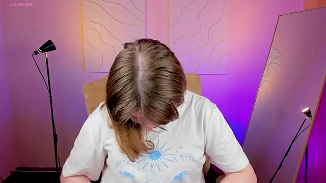 Vivian cutie online show from 03-18-25, 03:33