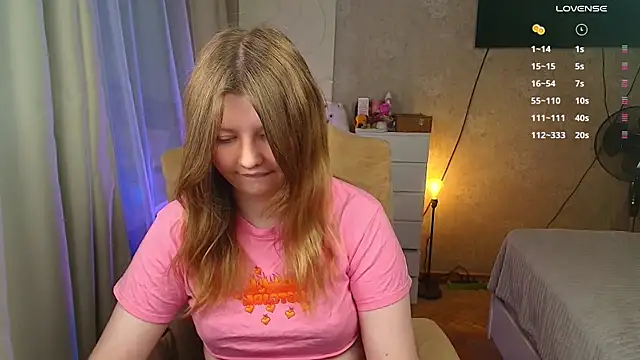 Vivian cutie online show from 11-27-25, 03:23