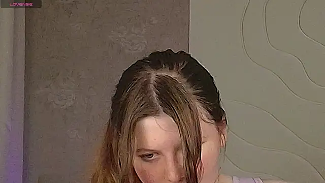 Vivian cutie online show from 10-24-25, 02:38