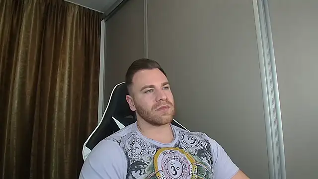 Thori92 online show from 12-20-25, 04:10