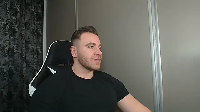 Thori92 online show from 03-01-26, 12:05