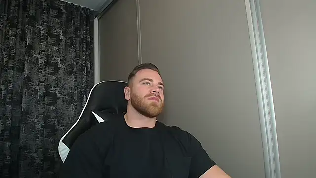 Thori92 online show from 11-10-25, 04:56