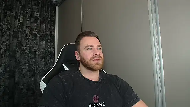 Thori92 online show from 01-13-26, 05:17