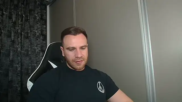 Thori92 online show from 04-01-26, 04:59