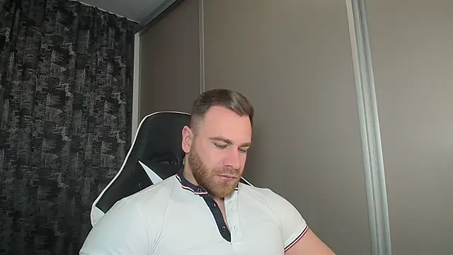 Thori92 online show from 03-01-25, 04:00