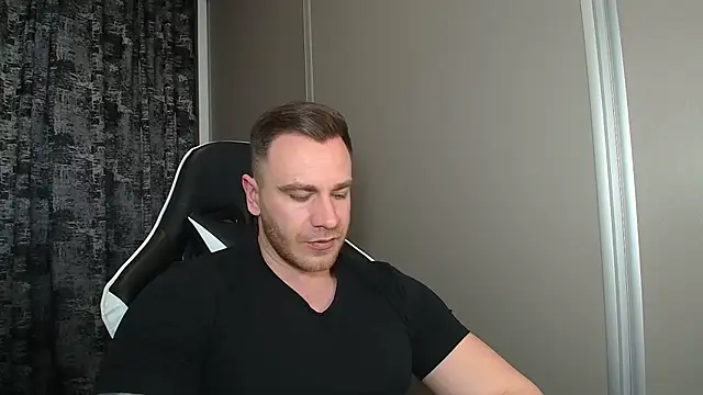 Thori92 online show from 04-12-26, 12:41