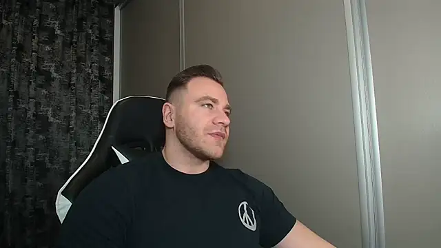 Thori92 online show from 02-27-26, 05:57