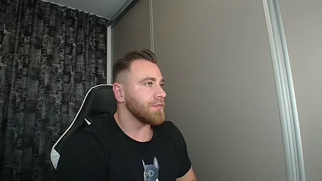 Thori92 online show from 11-19-25, 08:09