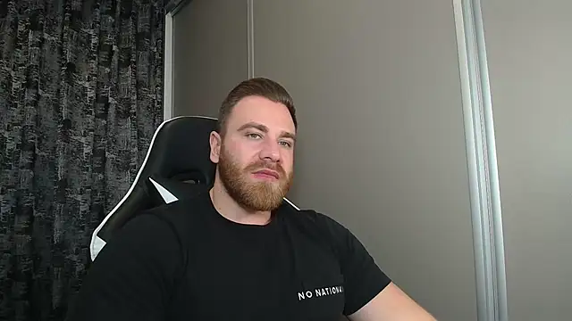 Thori92 online show from 12-02-25, 03:03