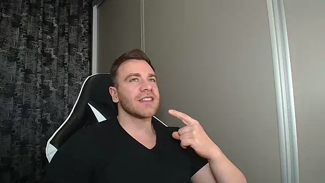 Thori92 online show from 04-07-26, 05:37