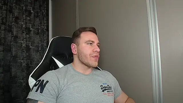 Thori92 online show from 02-25-26, 08:19