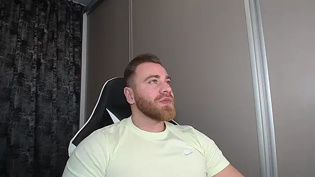 Thori92 online show from 11-25-25, 05:57