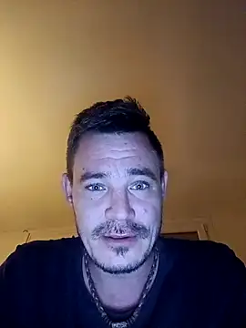 Ivanekkral online show from 02-15-26, 02:01