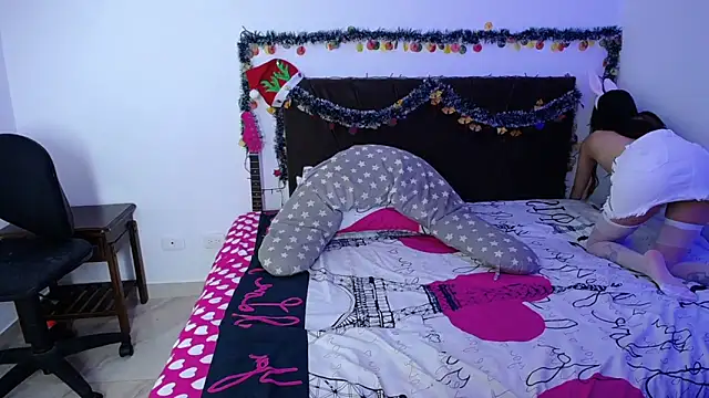 I am kim online show from 11-25-25, 12:55